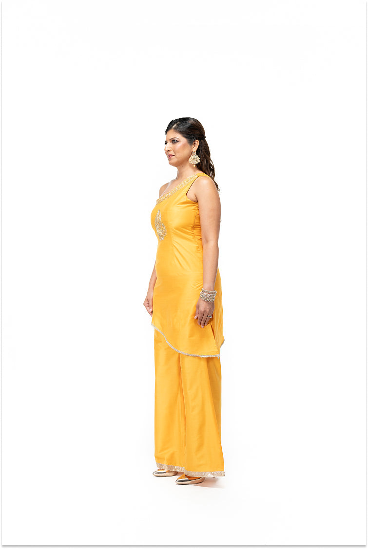 One Shoulder Kurta and Palazzo Pants with Peacock Motif (Yellow)