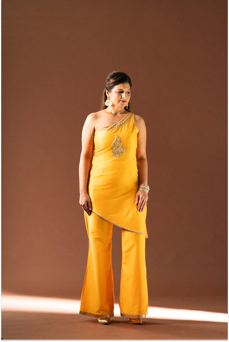 One Shoulder Kurta and Palazzo Pants with Peacock Motif (Yellow)