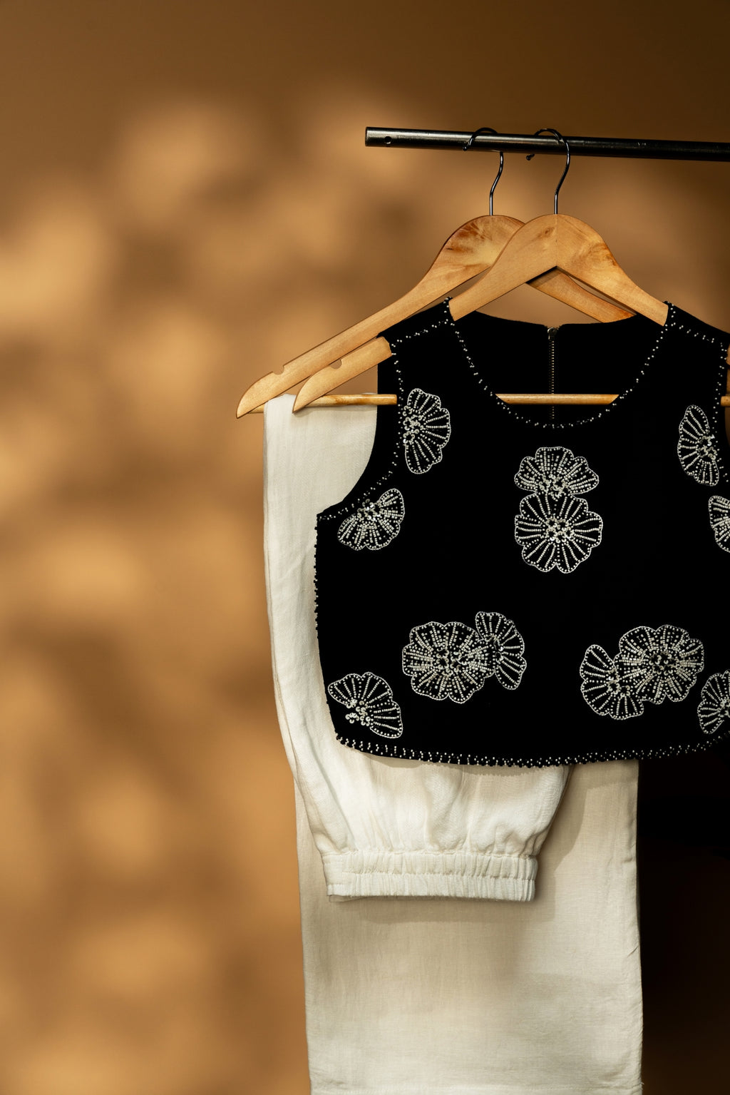 Noir Elan Set Sleeveless Crop Top and Comfort Fit Pants